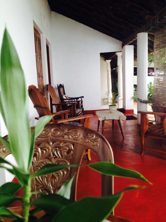 Manik Home Stay Kudapaduwa Exterior foto