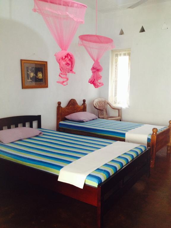 Manik Home Stay Kudapaduwa Exterior foto