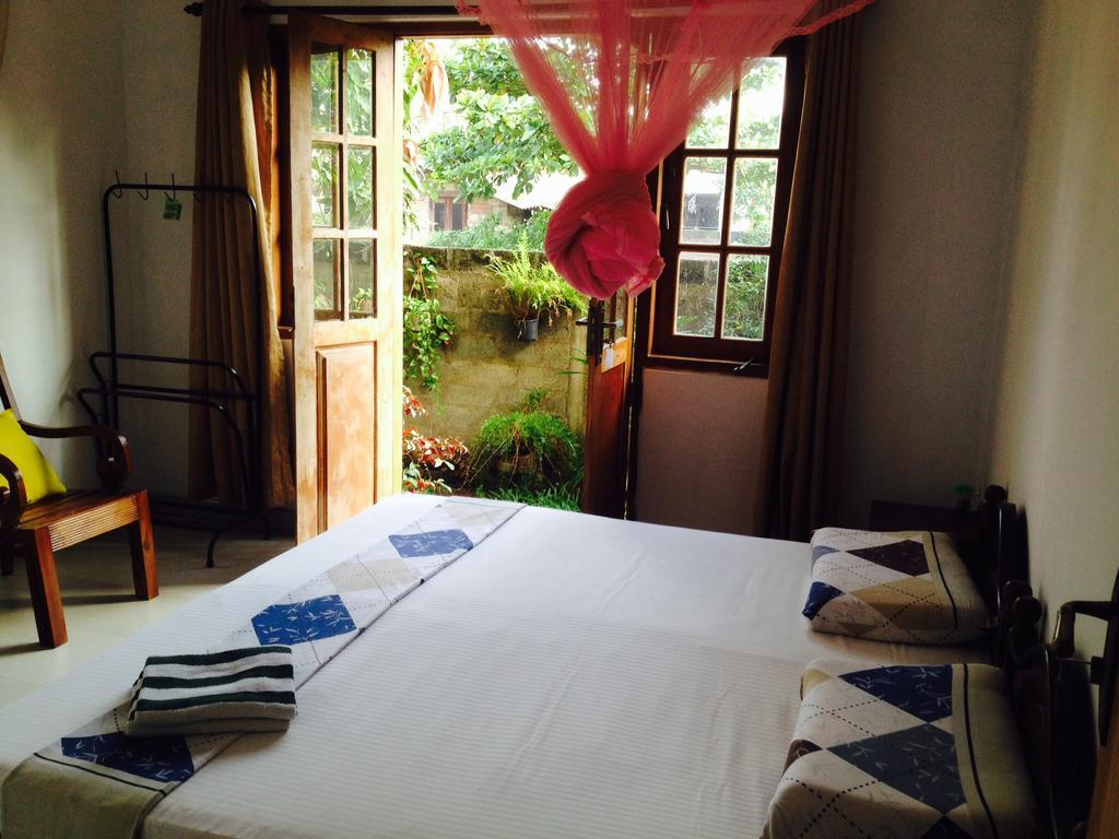 Manik Home Stay Kudapaduwa Exterior foto
